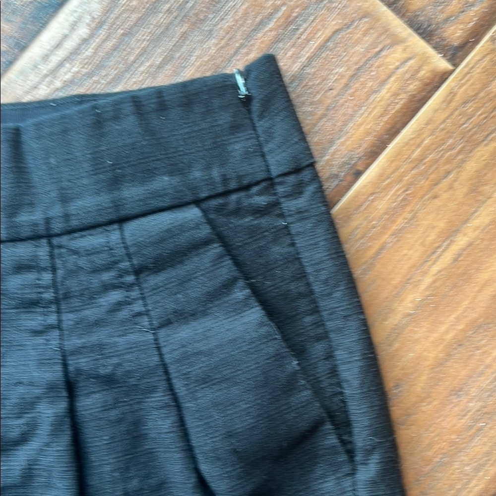 J. Crew Black High Waist Shorts with Tailored Pleats - size 6 - Picture 5 of 12